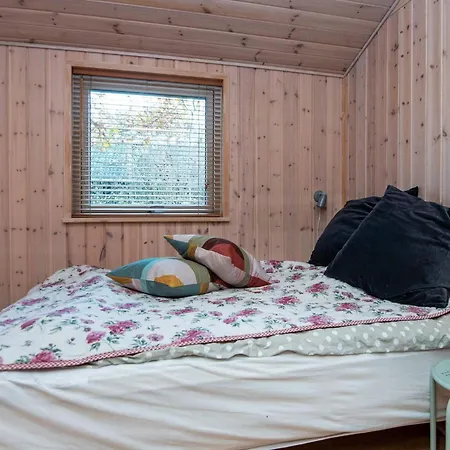 6 Person Holiday In *