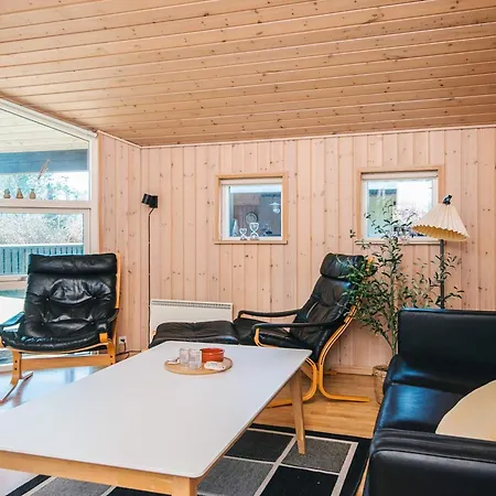 4 Star Holiday Home In Ebeltoft * אבלטופט